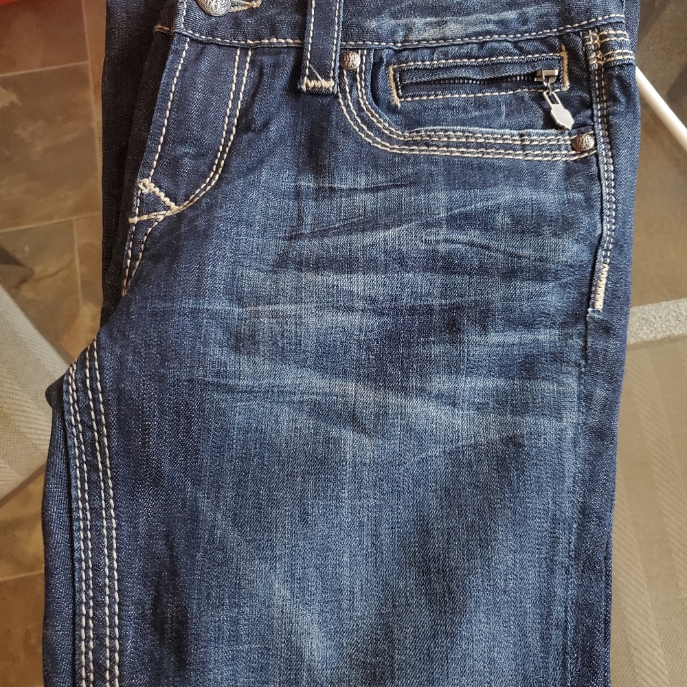 Jeans - Picture 3 of 3